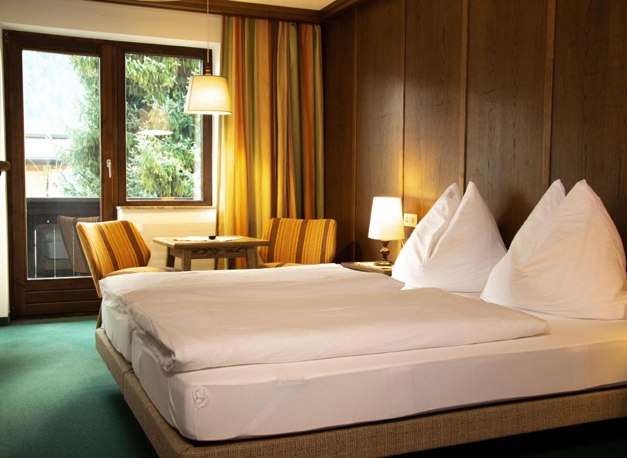 Hotel Marko Ец Екстер'єр фото